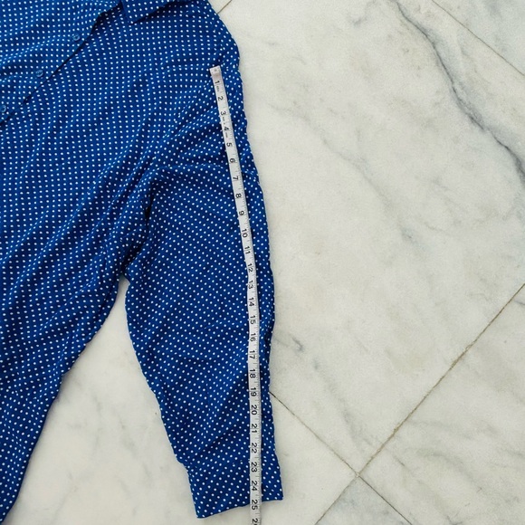 Como Vintage Button Up Top Polka Dot Blue White Asymmetrical Long Sleeve 2X Art - Picture 7 of 11